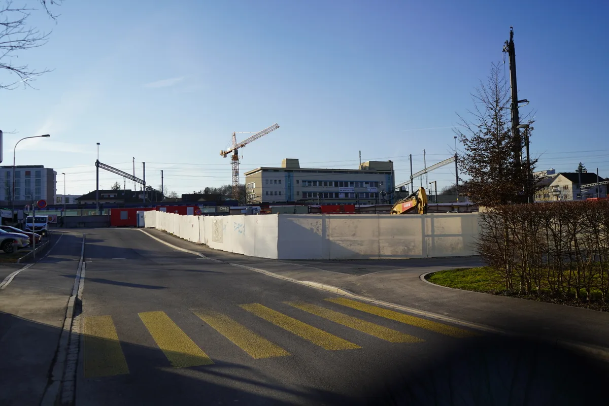 Baustelle mit Krahn